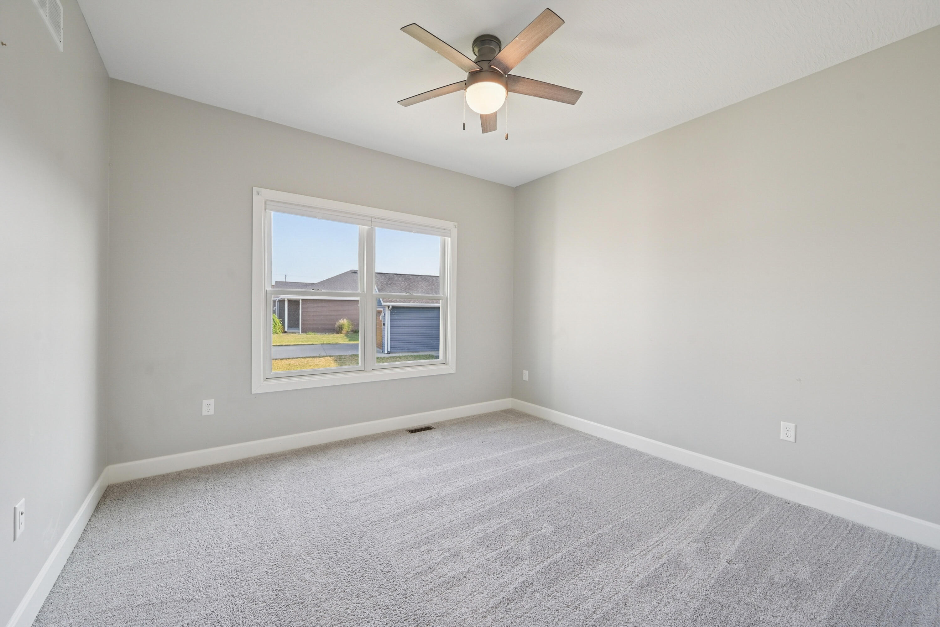 6856 Creekview Court, Huntsville, Ohio 43324