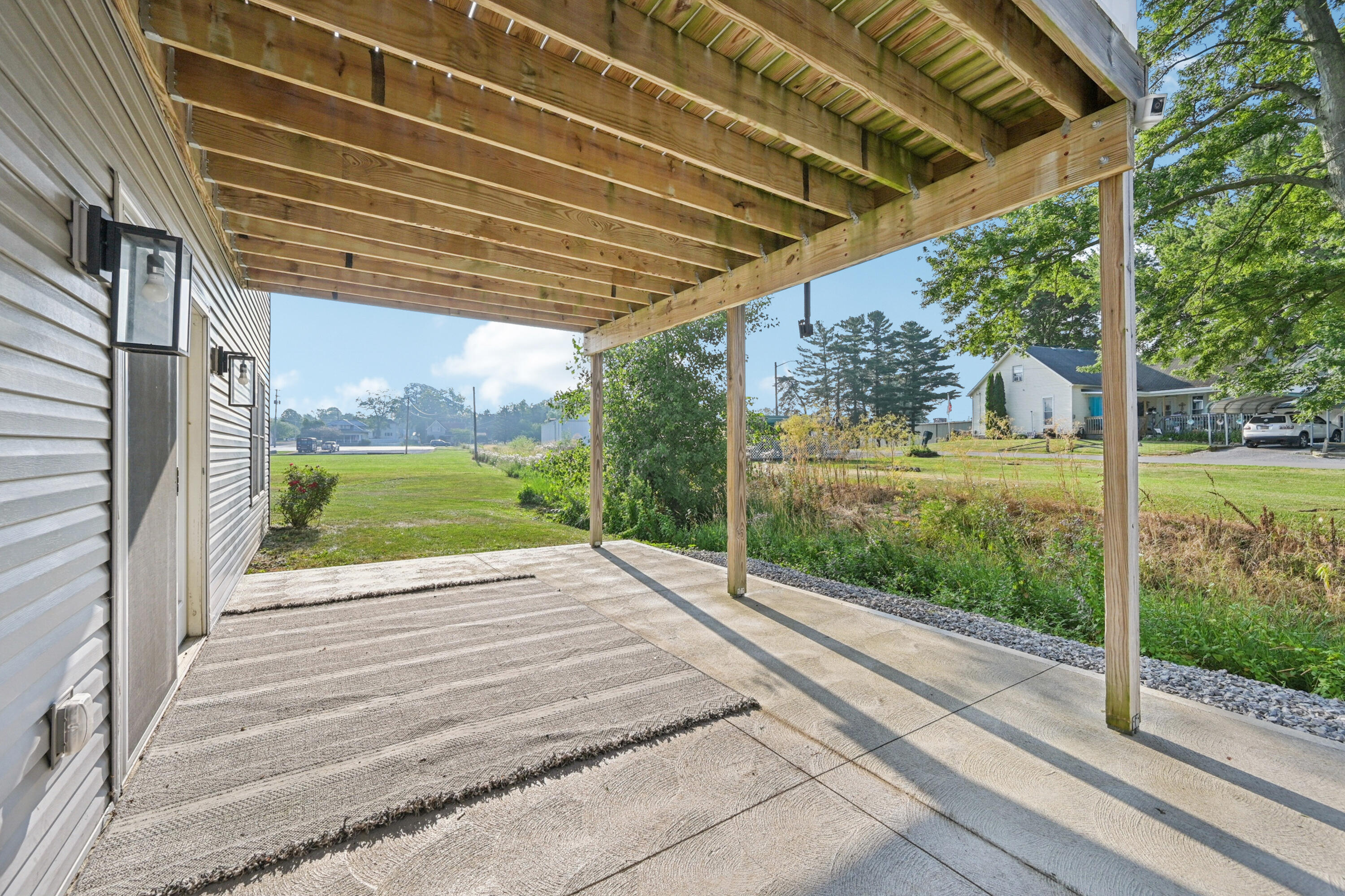 6856 Creekview Court, Huntsville, Ohio 43324