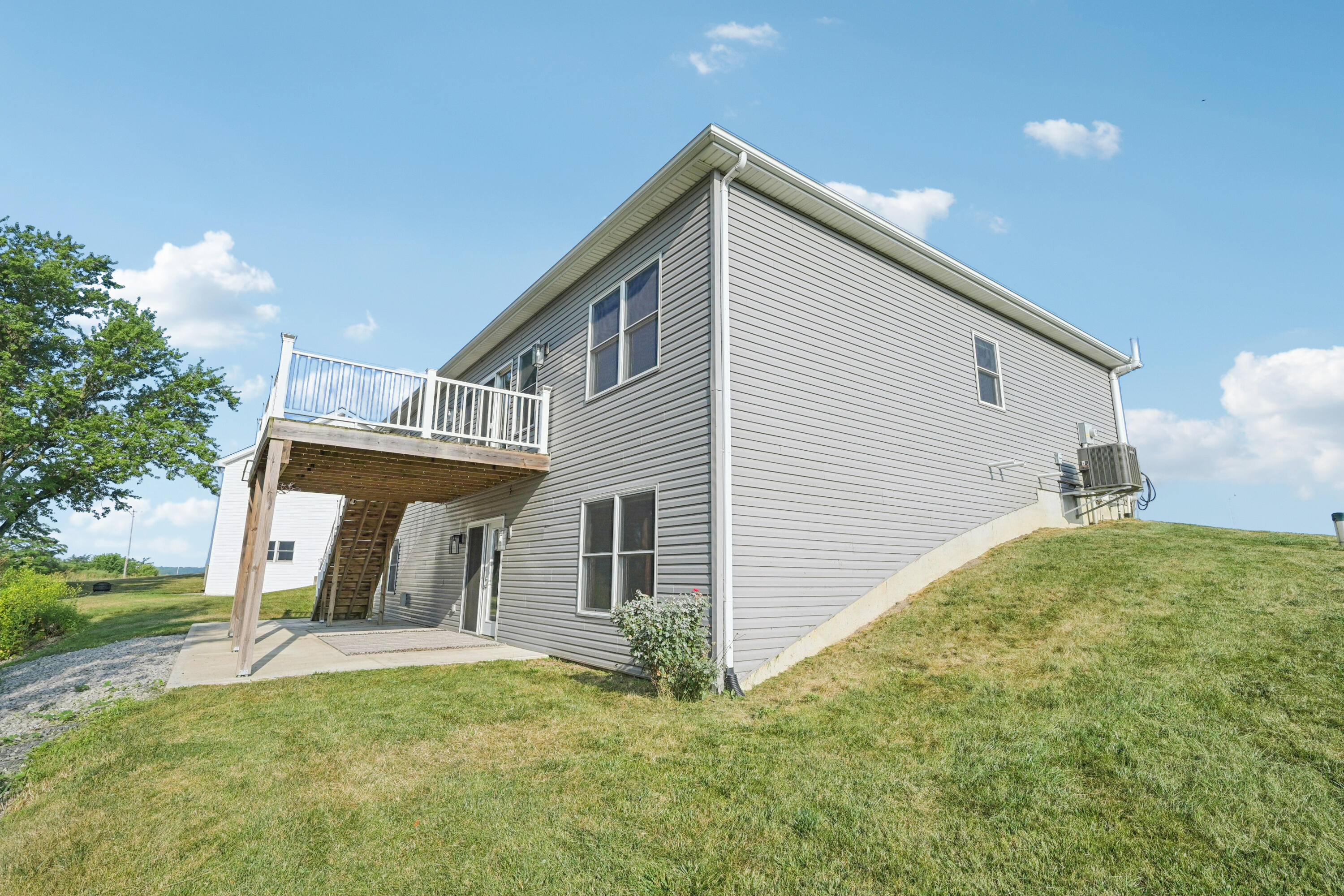 6856 Creekview Court, Huntsville, Ohio 43324