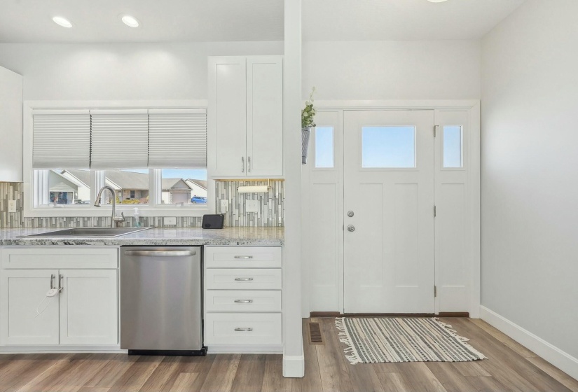 kitchen/front entrance