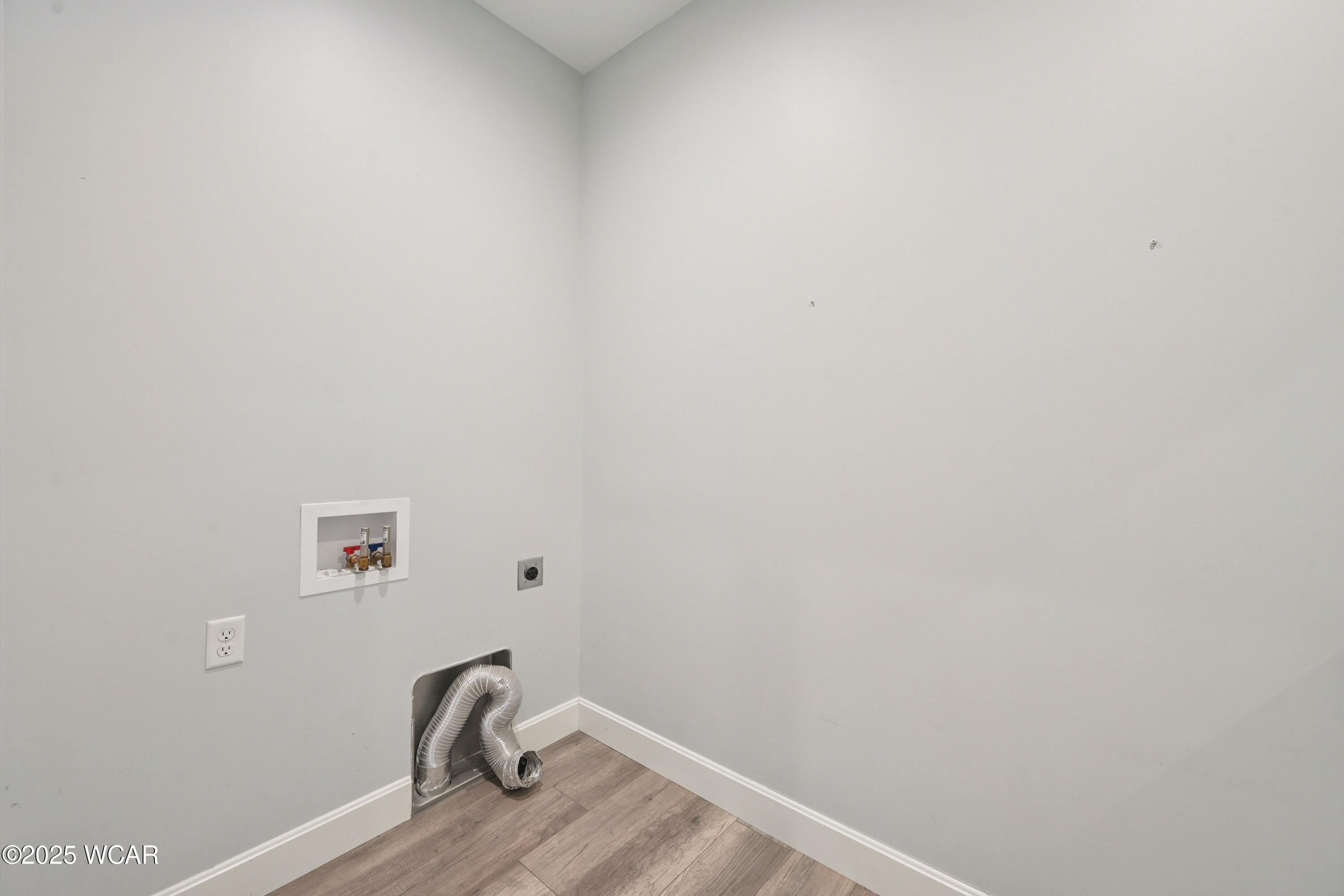 6856 Creekview Court, Huntsville, Ohio