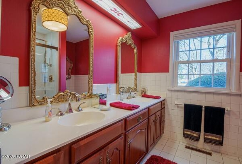1075 Merry Lane Lane, Van Wert, Ohio, 4 Bedrooms Bedrooms, ,2 BathroomsBathrooms,Residential,For Sale,Merry Lane,306506