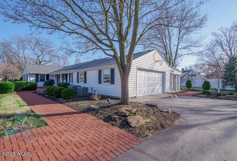 1075 Merry Lane Lane, Van Wert, Ohio, 4 Bedrooms Bedrooms, ,2 BathroomsBathrooms,Residential,For Sale,Merry Lane,306506