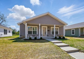 638 Clifton Avenue, Springfield, Ohio 45505, 2 Bedrooms Bedrooms, ,2 BathroomsBathrooms,Residential,For Sale,Clifton,1037463