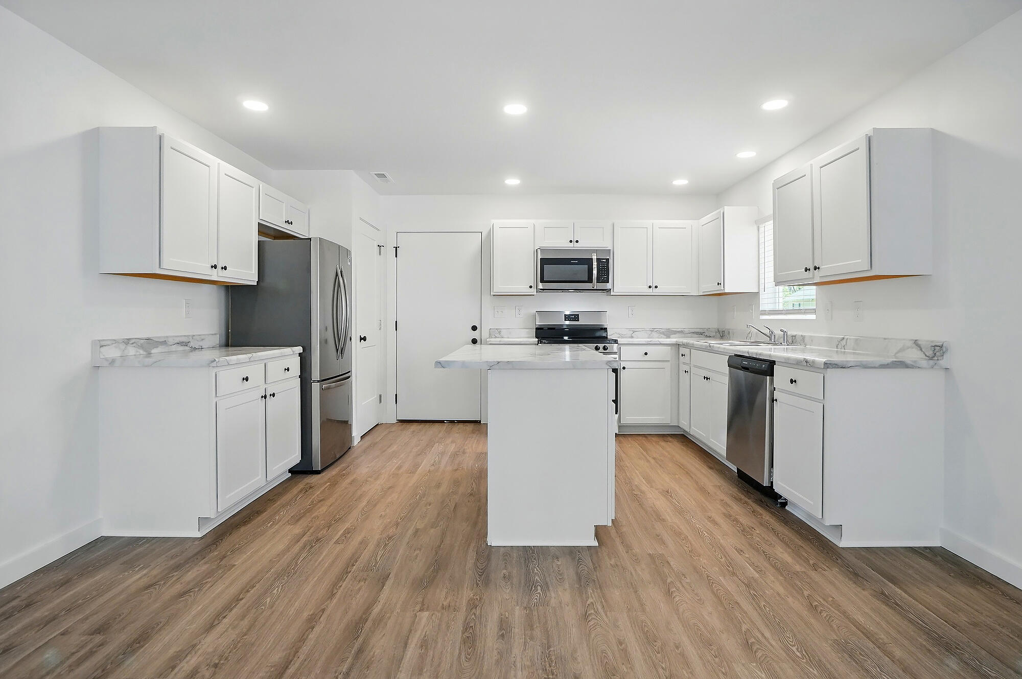 644 Clifton Avenue, Springfield, Ohio 45505