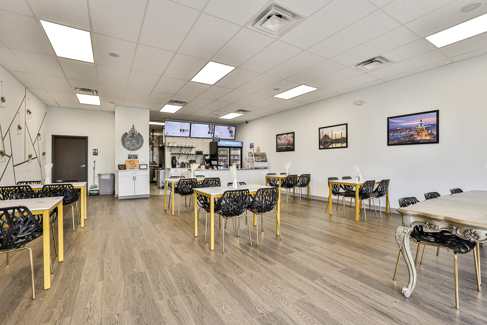 6027 Taylorsville Road, Huber Heights, Ohio 45424