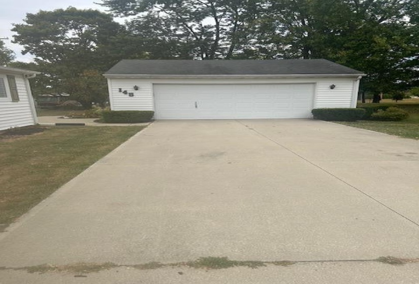 2 car garage