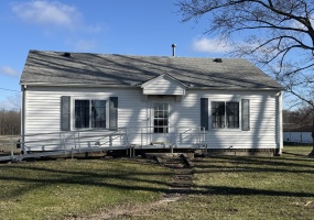 4624 National Road, Springfield, Ohio 45505, 2 Bedrooms Bedrooms, ,1 BathroomBathrooms,Residential,For Sale,National,1037479