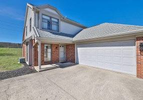 7932 Cliffwood Drive, Tipp City, Ohio 45371, 3 Bedrooms Bedrooms, ,2 BathroomsBathrooms,Residential,For Sale,Cliffwood,1037483