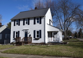 800 Snowhill Boulevard, Springfield, Ohio 45504, 4 Bedrooms Bedrooms, ,2 BathroomsBathrooms,Residential,For Sale,Snowhill,1037491