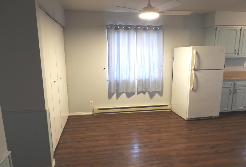 Kitchen/Dining Area