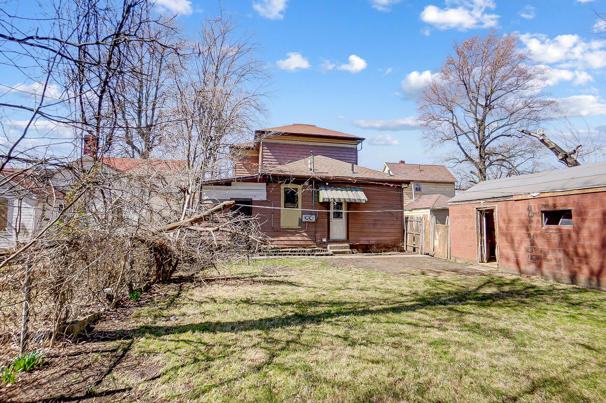 738 Center Street, Springfield, Ohio 45506