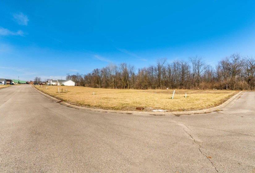 400 Moriah Dr (Ground)-10