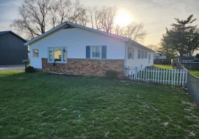220 Jefferson Avenue, Urbana, Ohio 43078, 3 Bedrooms Bedrooms, ,1 BathroomBathrooms,Residential,For Sale,Jefferson,1037552