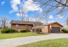 613 Canyon Drive, Lima, Ohio 45804, 5 Bedrooms Bedrooms, ,3 BathroomsBathrooms,Residential,For Sale,Canyon,1037587