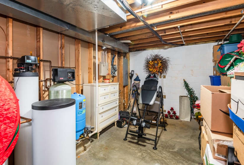 1744 Cranbrook Dr 25