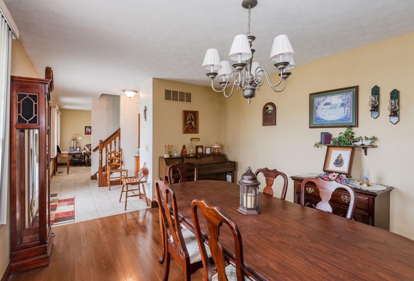 1744 Cranbrook Dr 28