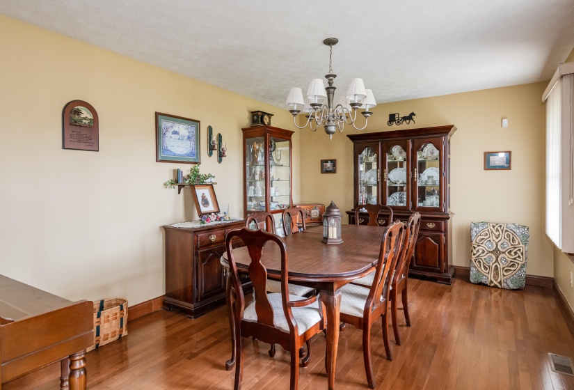 1744 Cranbrook Dr 8