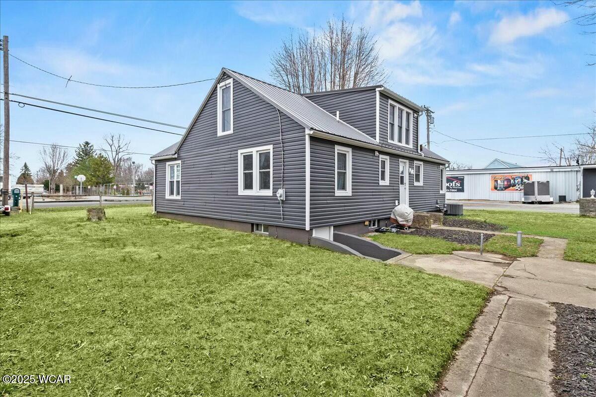 8119 State Route 366, Russells Point, Ohio