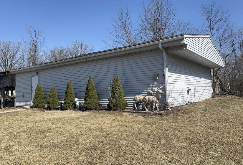 outbuilding