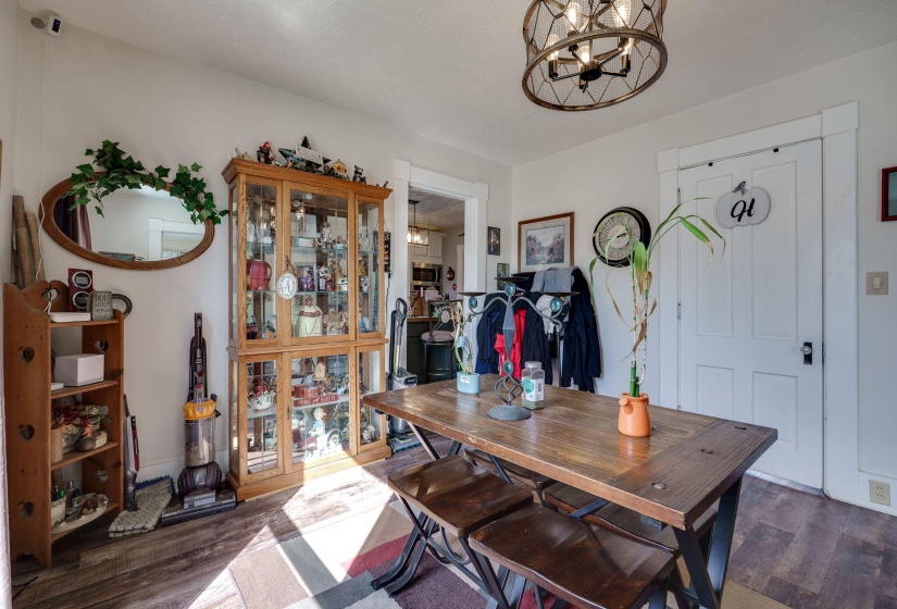 21-web-or-mls-315-w-madison-st