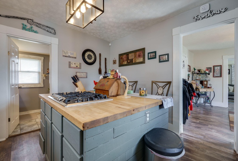 25-web-or-mls-315-w-madison-st