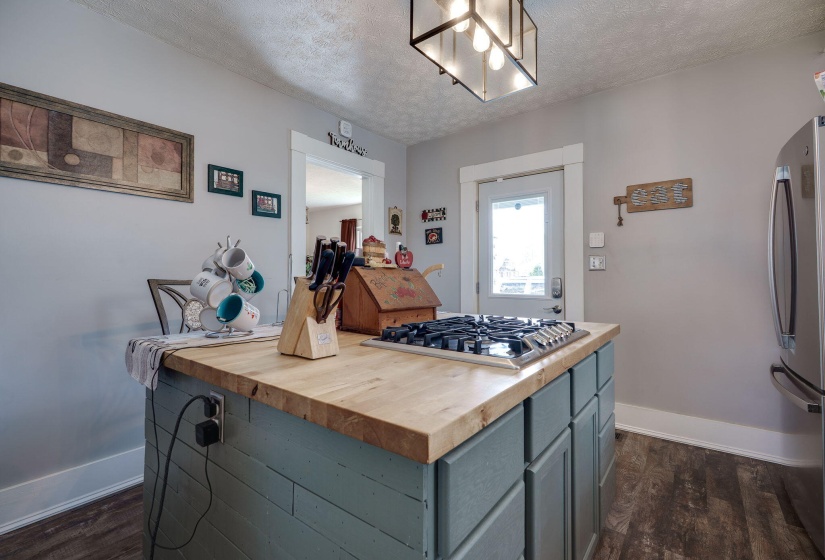 26-web-or-mls-315-w-madison-st