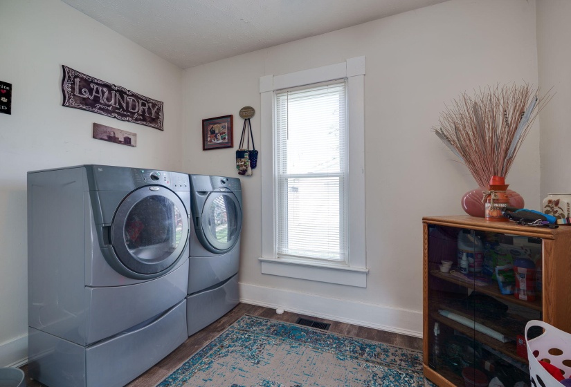 33-web-or-mls-315-w-madison-st