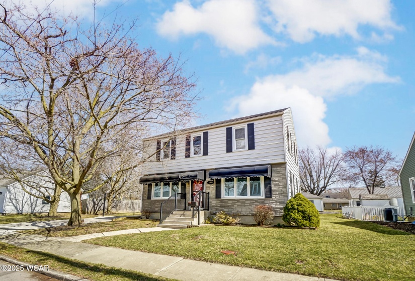 1030 Park Street, Van Wert, Ohio, 3 Bedrooms Bedrooms, ,2 BathroomsBathrooms,Residential,For Sale,Park,306575