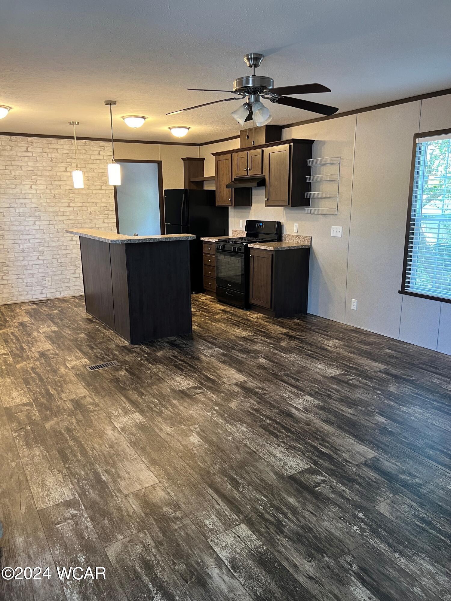1132 Crestwood Drive, Lima, Ohio