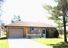4640 Limerick Road, Springfield, Ohio 45502, 3 Bedrooms Bedrooms, ,1 BathroomBathrooms,Residential,For Sale,Limerick,1037664