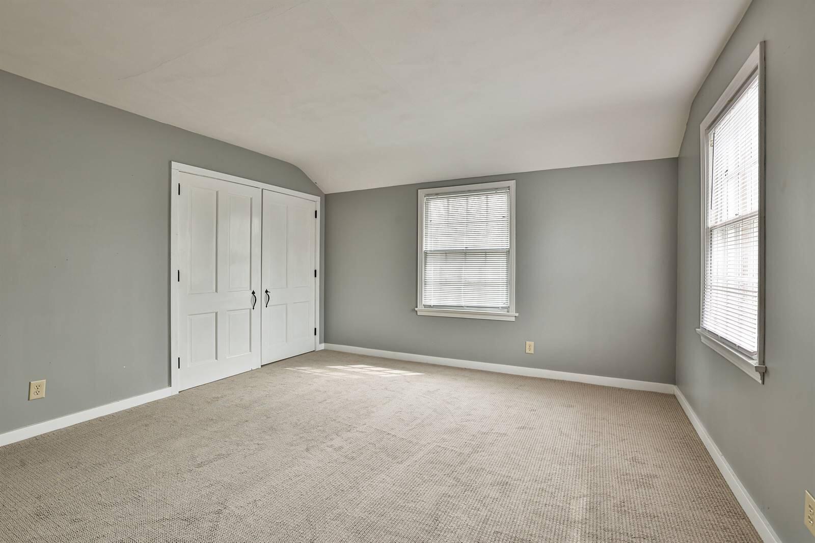5473 Fair Valley Road, Dayton, Ohio 45414