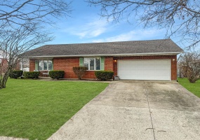 128 Central Avenue, Urbana, Ohio 43078, 2 Bedrooms Bedrooms, ,2 BathroomsBathrooms,Residential,For Sale,Central,1037705