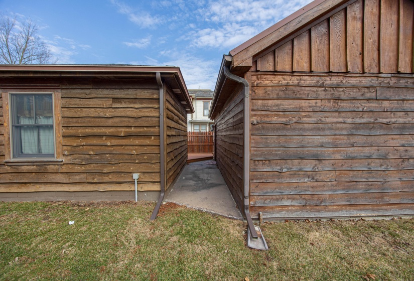 House to Garage