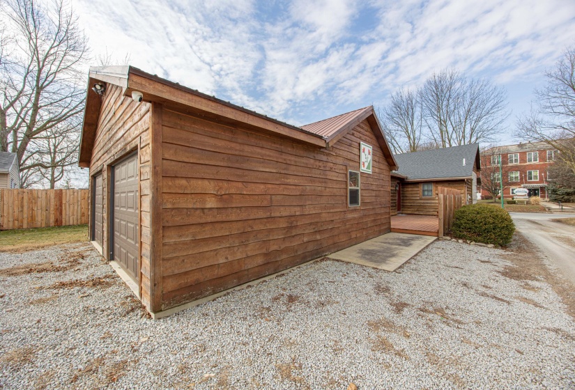 Garage