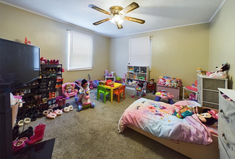 9-Bed (2)