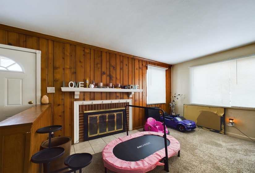3-Living Room (1)