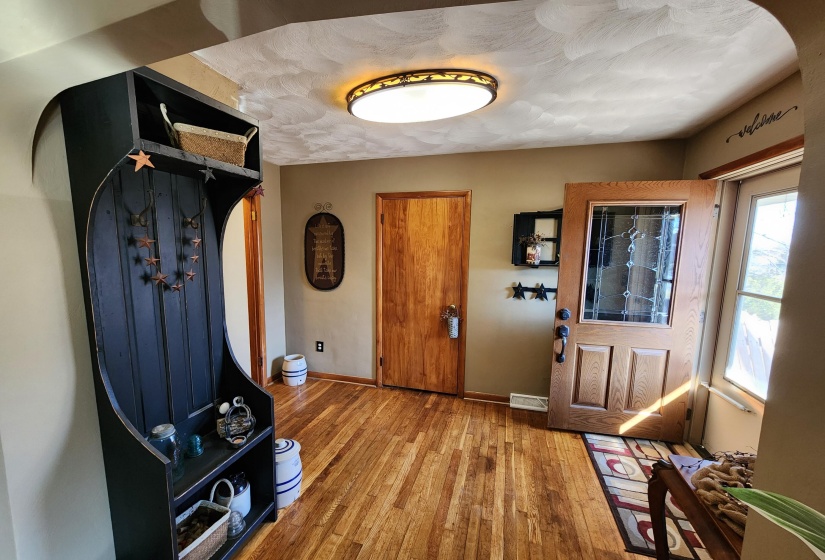 Entry Room Foyer