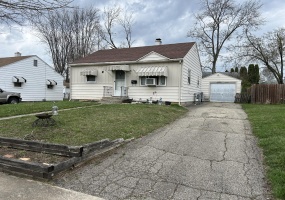 2438 Leland Drive, Springfield, Ohio 45505, 2 Bedrooms Bedrooms, ,1 BathroomBathrooms,Residential,For Sale,Leland,1037864