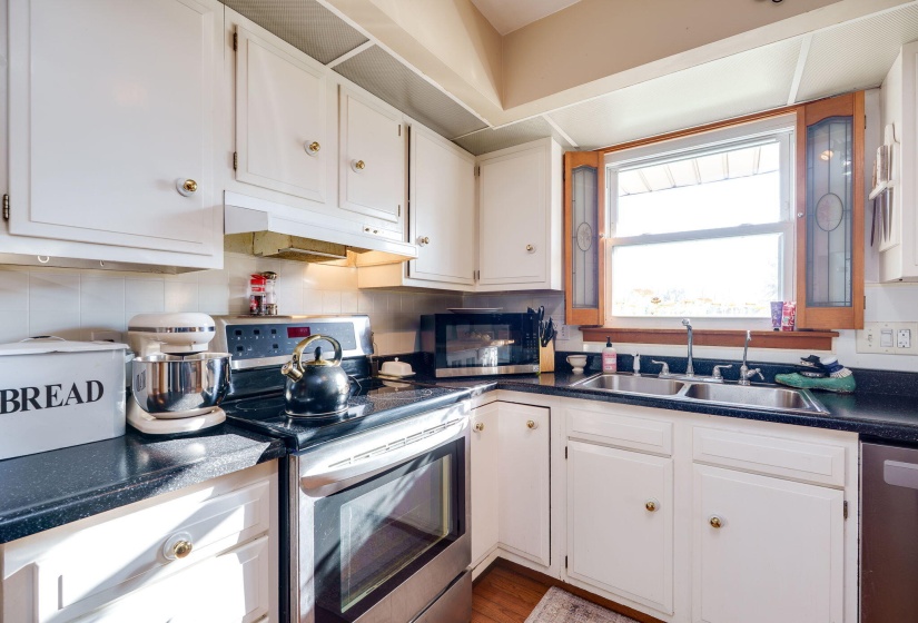24-web-or-mls-5940-morris-rd