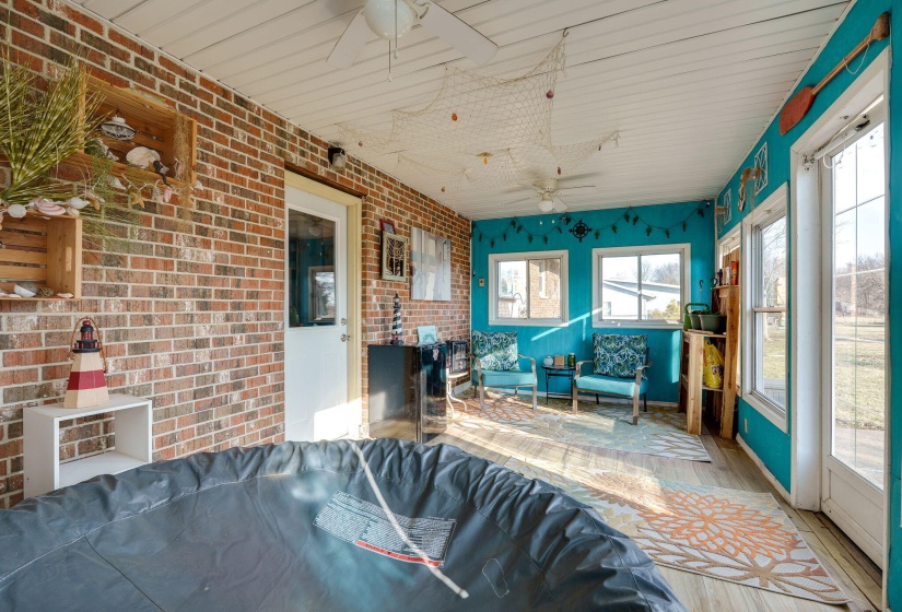 32-web-or-mls-5940-morris-rd