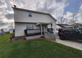 8098 US Rte 33, Celina, Ohio 45822, 4 Bedrooms Bedrooms, ,1 BathroomBathrooms,Residential,For Sale,US Rte 33,1035657