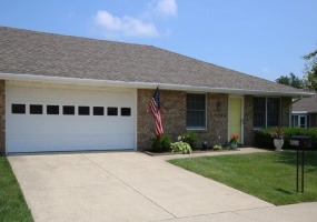 4834 Auston Street, Springfield, Ohio 45502, 2 Bedrooms Bedrooms, ,2 BathroomsBathrooms,Residential,For Sale,Auston,1037881