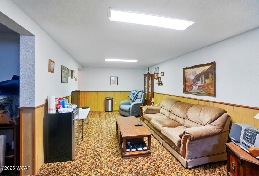 303 Sweaney Avenue, Cairo, Ohio, 3 Bedrooms Bedrooms, ,2 BathroomsBathrooms,Residential,For Sale,Sweaney,306684