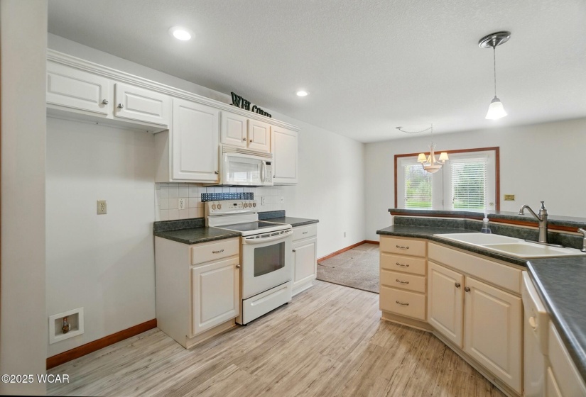 3531 Camden Place, Lima, Ohio, 2 Bedrooms Bedrooms, ,2 BathroomsBathrooms,Residential,For Sale,Camden,306695