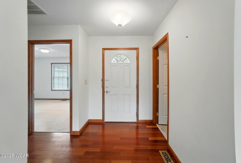 3531 Camden Place, Lima, Ohio, 2 Bedrooms Bedrooms, ,2 BathroomsBathrooms,Residential,For Sale,Camden,306695