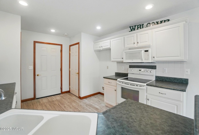3531 Camden Place, Lima, Ohio, 2 Bedrooms Bedrooms, ,2 BathroomsBathrooms,Residential,For Sale,Camden,306695