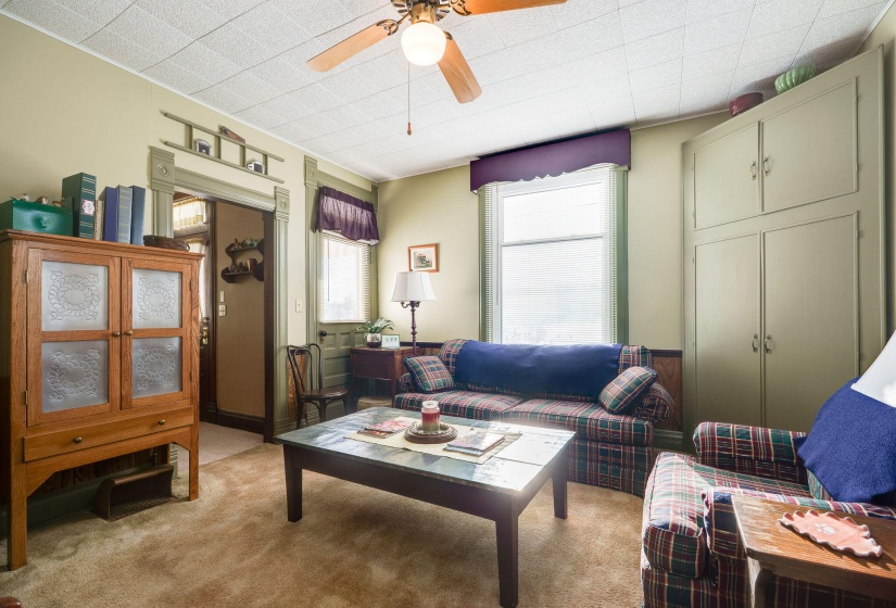 18-web-or-mls-326-w-columbus-rd