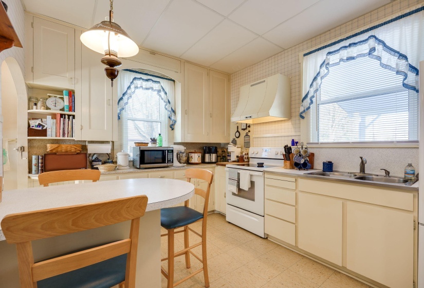 22-web-or-mls-326-w-columbus-rd