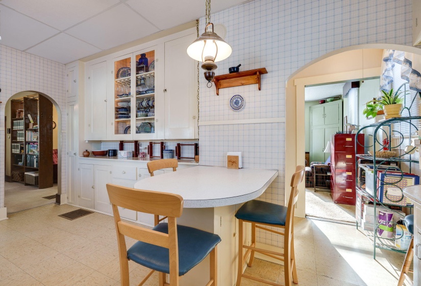 24-web-or-mls-326-w-columbus-rd
